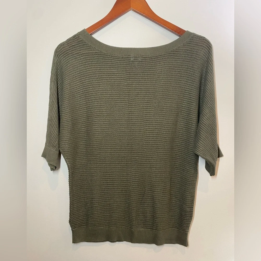 Express open knit top. Olive green size Lrg EUC - Picture 7 of 11
